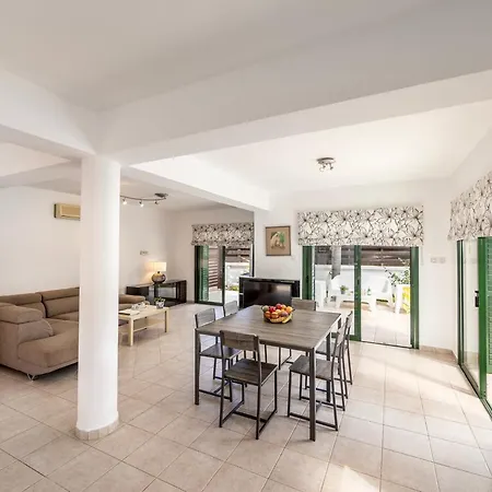 Eftihia بيت للعطل