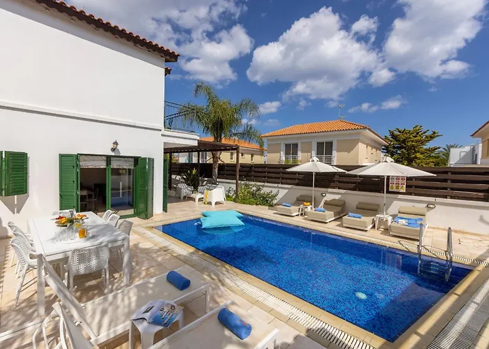 Eftihia * פרוטאראס