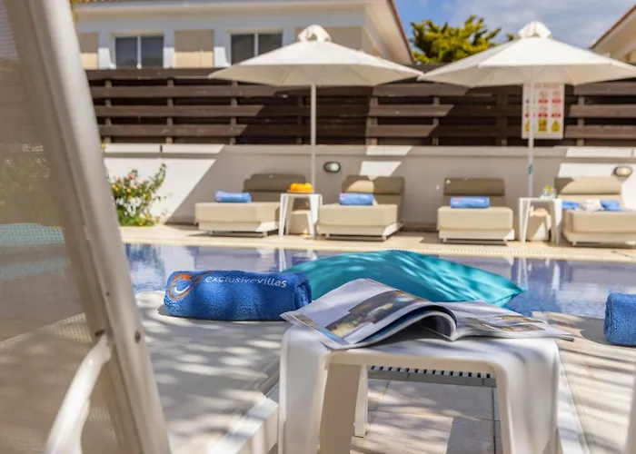 Eftihia בית נופש *