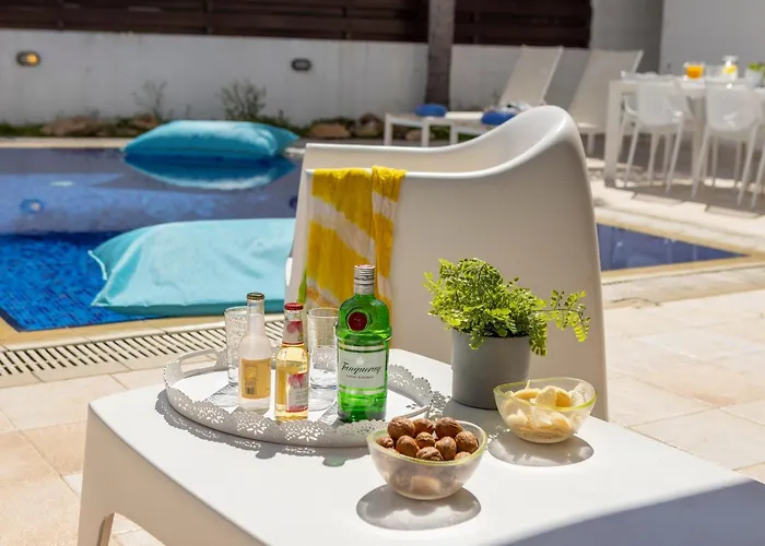 Eftihia פרוטאראס