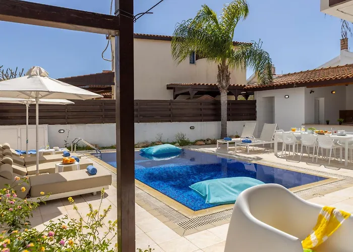 בית נופש Eftihia פרוטאראס