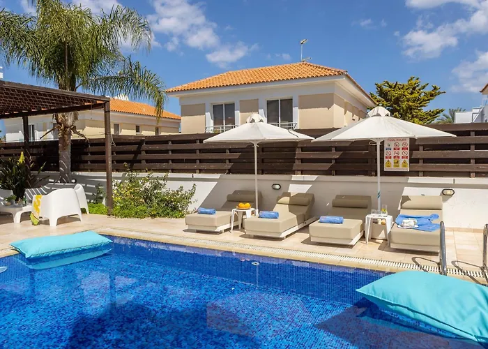 Eftihia בית נופש *